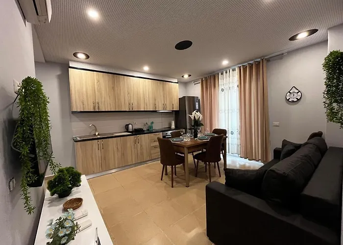 Cattleya Apartment